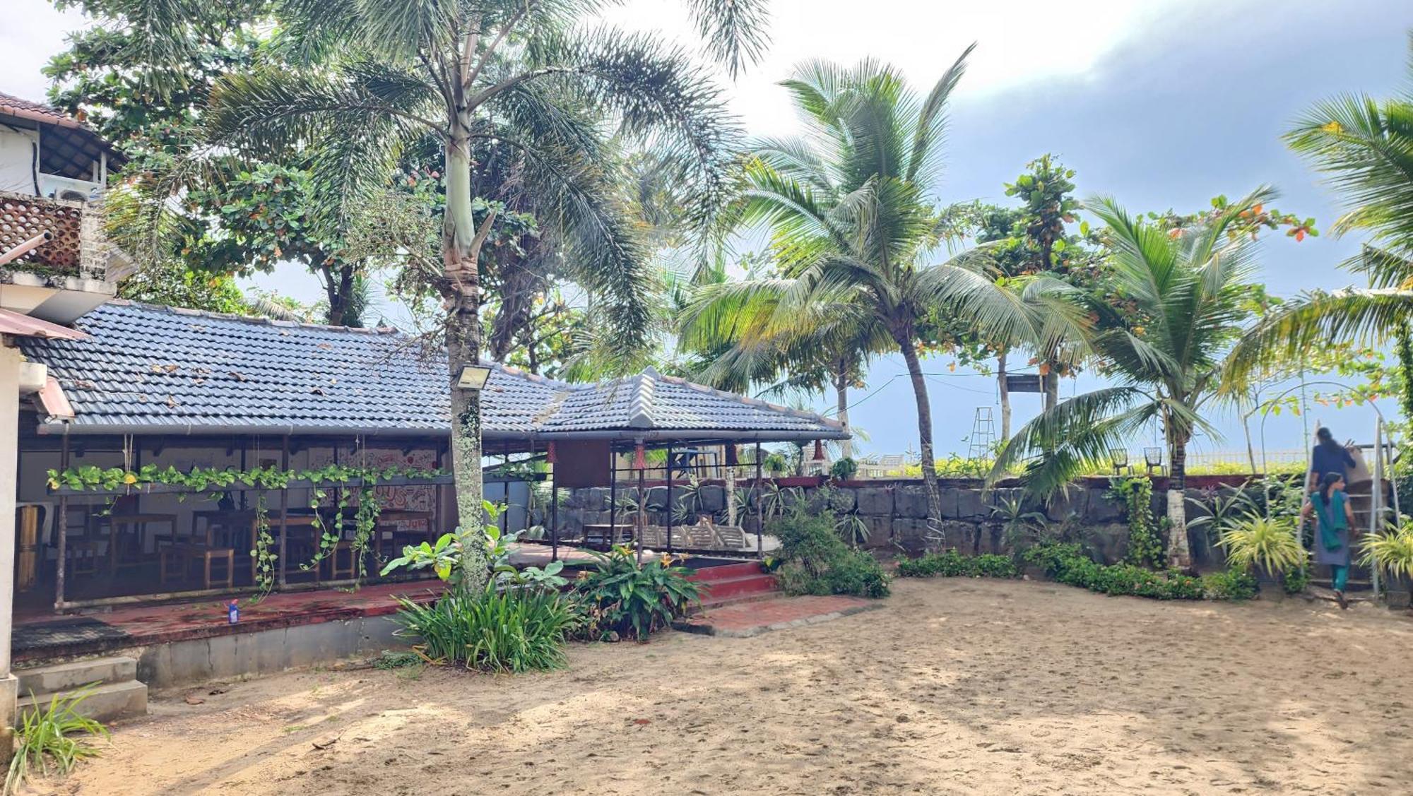 Palm Beach Resort, Alleppey Alappuzha 外观 照片