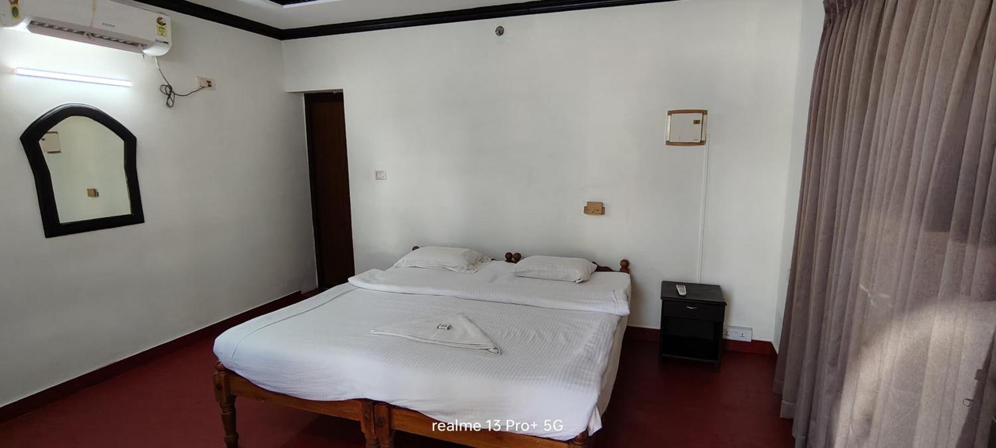 Palm Beach Resort, Alleppey Alappuzha 外观 照片