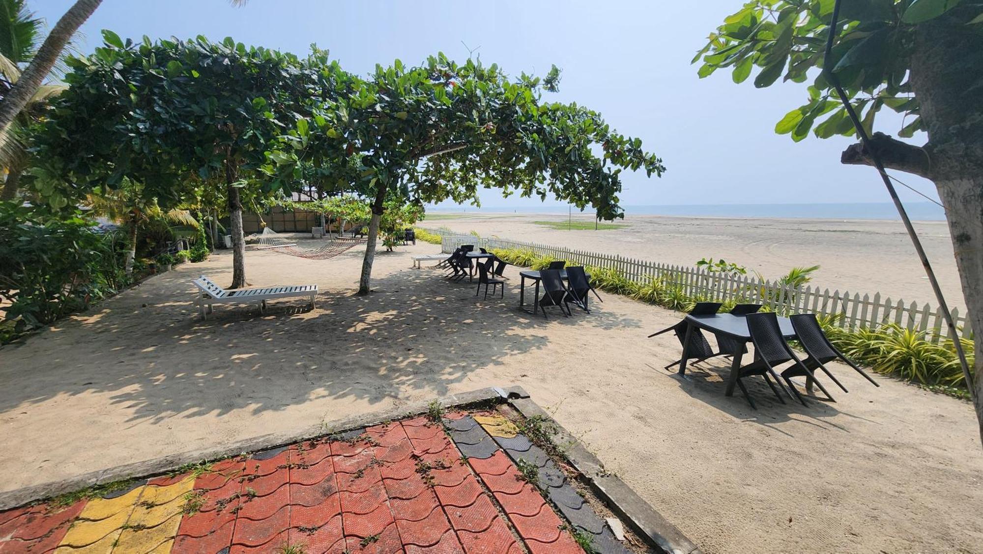 Palm Beach Resort, Alleppey Alappuzha 外观 照片